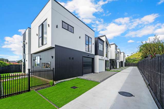 Modern Standalones Premium Mangere Bridge Location