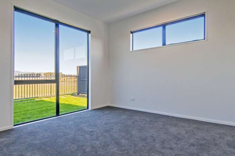 8 Pistacia Place Hornby_11