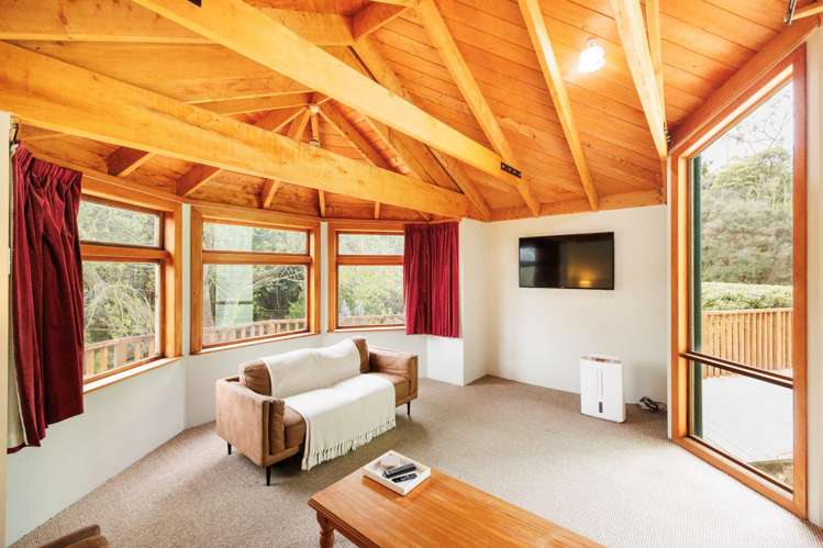 353 Kahuterawa Road Linton_10