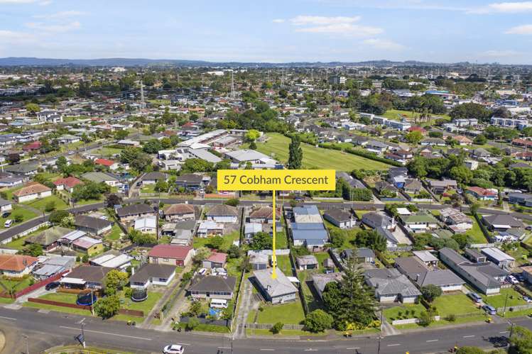 57 Cobham Crescent Otara_21