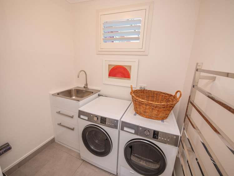 21 Grey Street East Mangonui_31