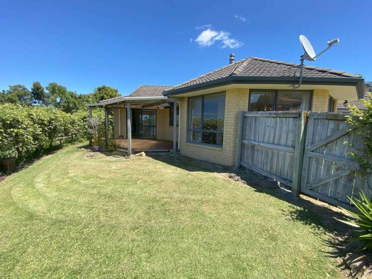 19 Admiralty Rise Gulf Harbour_11