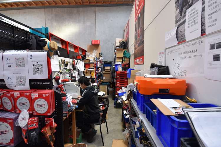 8/6 Workspace Drive Hobsonville_8