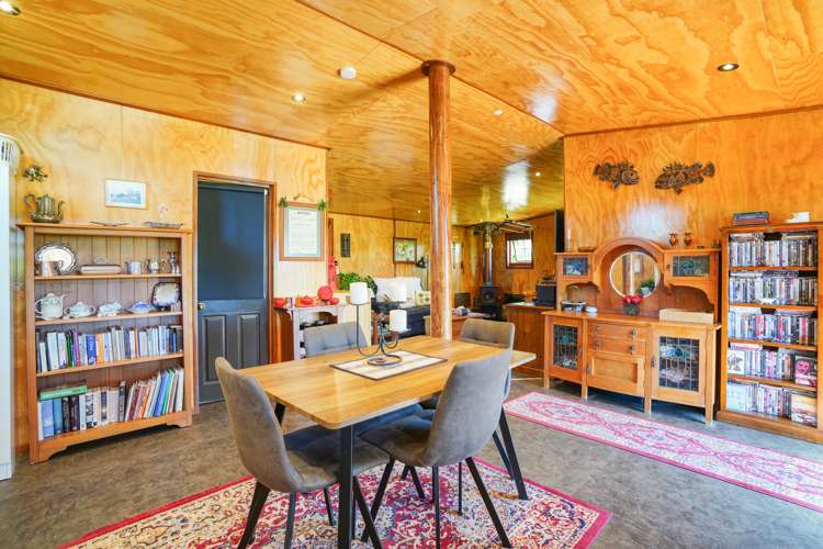 367 Oreti Road Otatara_24