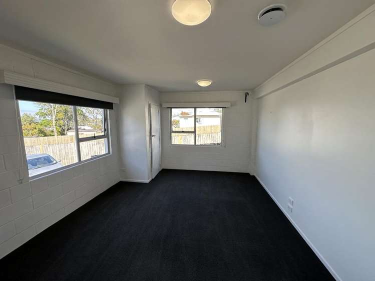 931 Whangaparaoa Road Manly_10