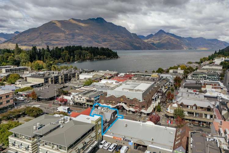 29 Camp Street Queenstown_6