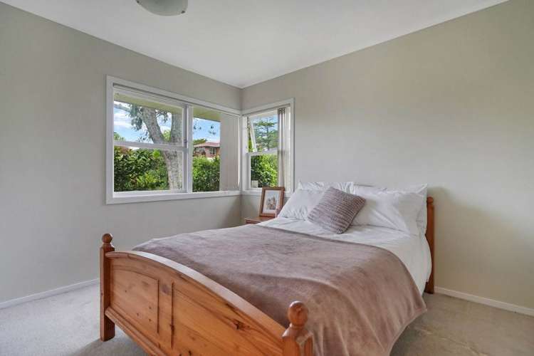 8 Torbay Heights Torbay_12