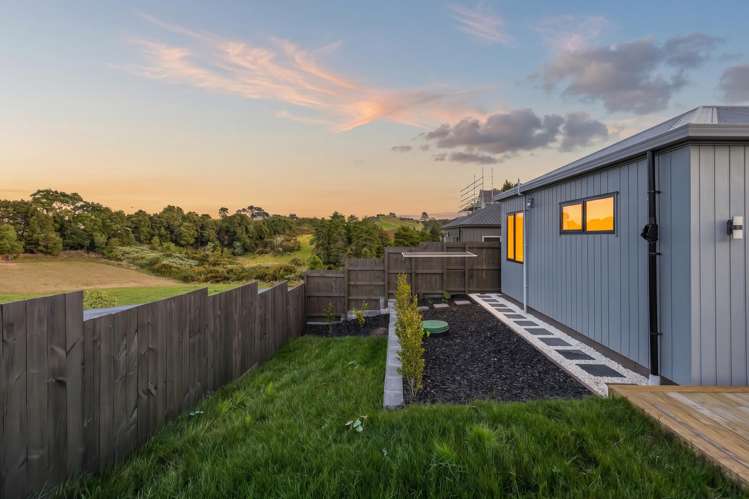 68 Huanui Drive Orewa_20