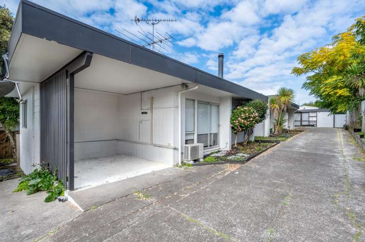 1/8 Wilbur Place Pakuranga Heights_1