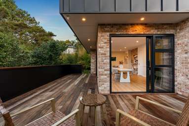 2/177 Browns Bay Road_4