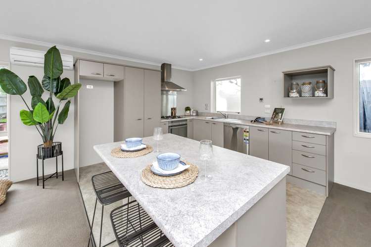 64 Park Terrace Waikuku Beach_18