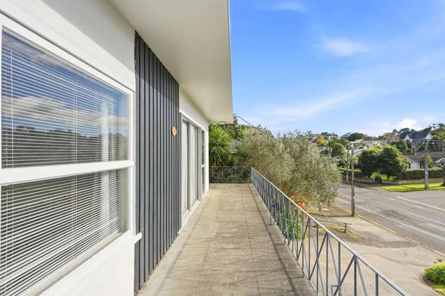 73B Great North Road St Johns Hill_2