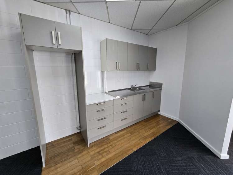 79 Rockfield Road Penrose_2