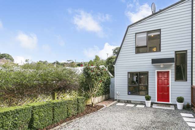 1/24 Akatea Street Berhampore_1