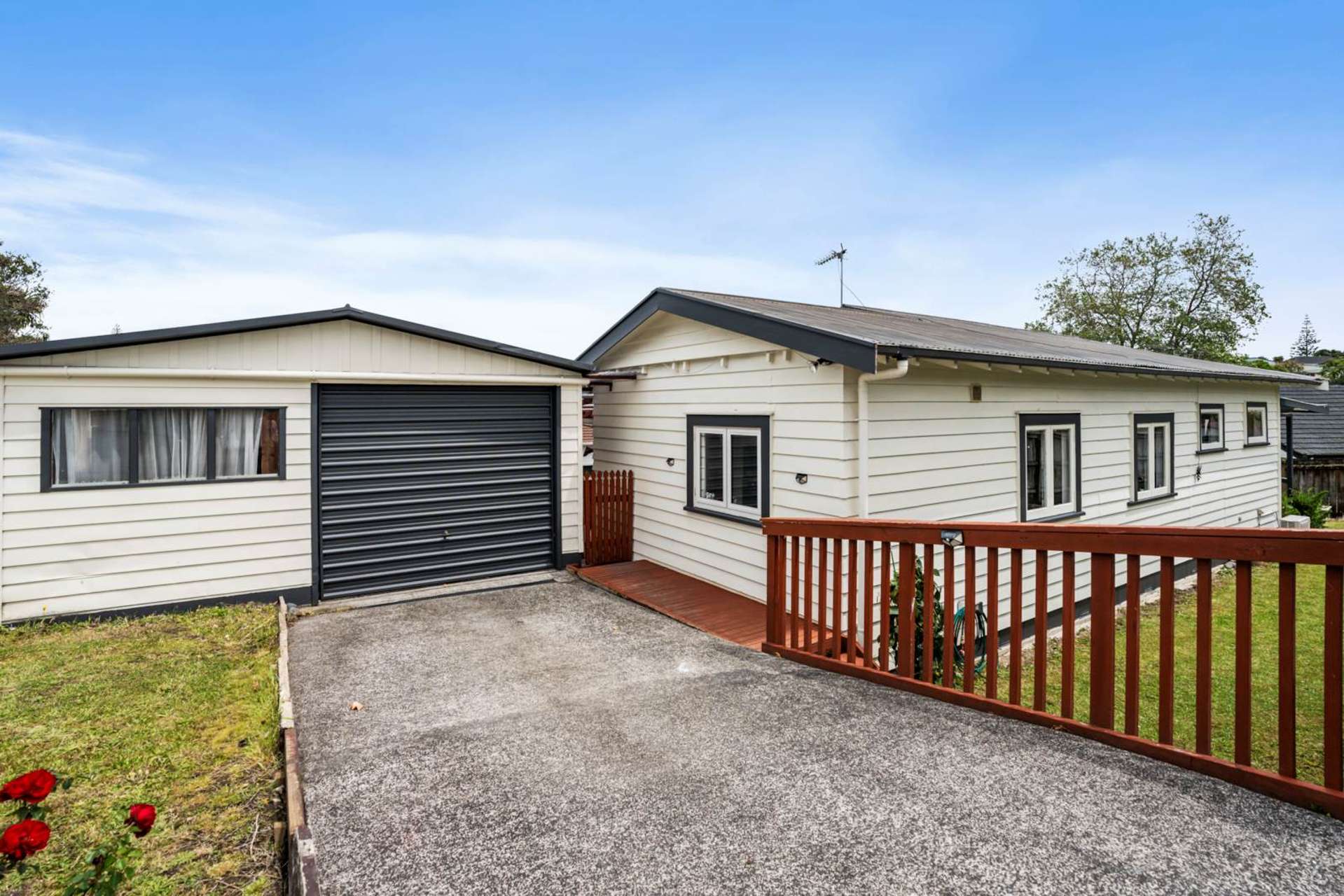 70 Seabrook Avenue New Lynn_0