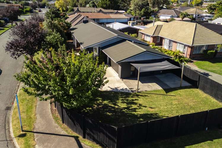 1/2 Sarabande Avenue Redwood_1