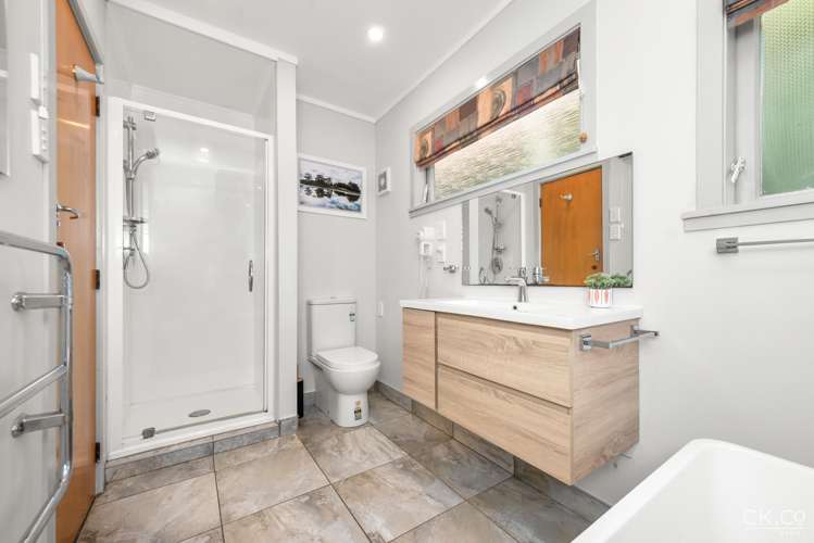 7 Damian Grove Waterloo_12