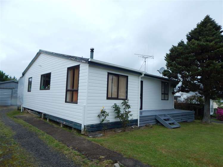 21 Esk Crescent Tokoroa_5