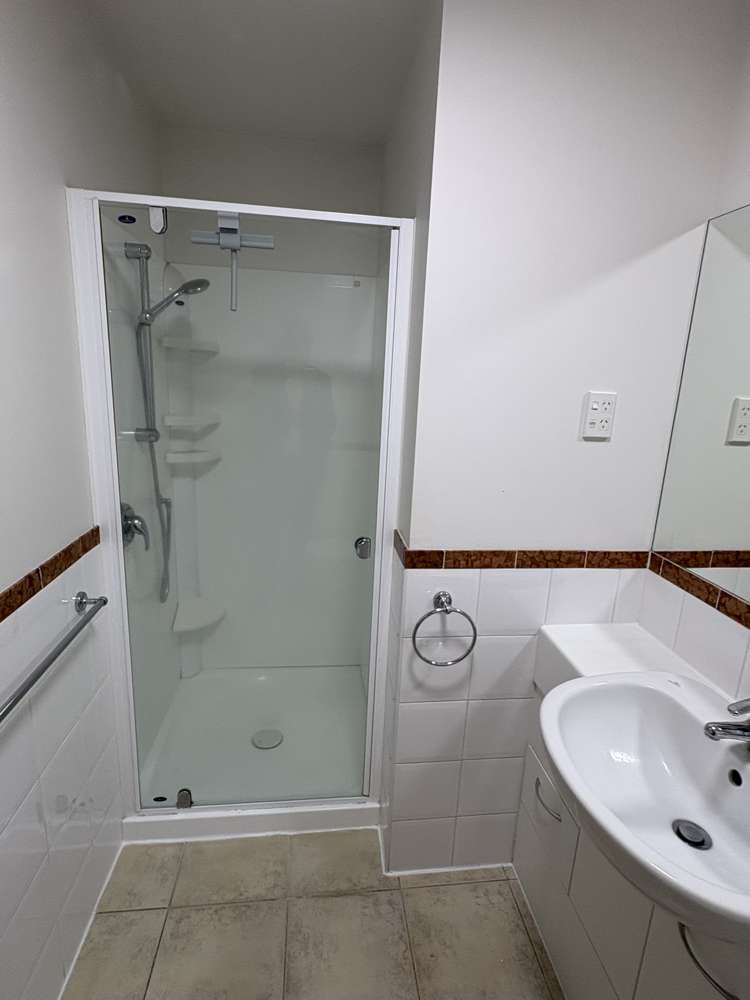 4E/14 Waterloo Quadrant Auckland Central_7