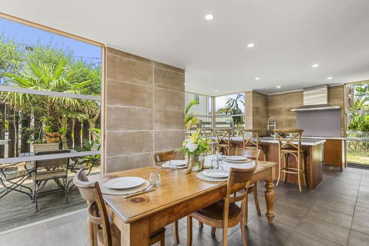 174 Omaha Drive Omaha_10