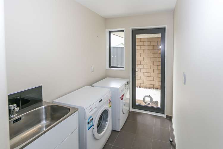 28 Oak Tree Lane Rolleston_14