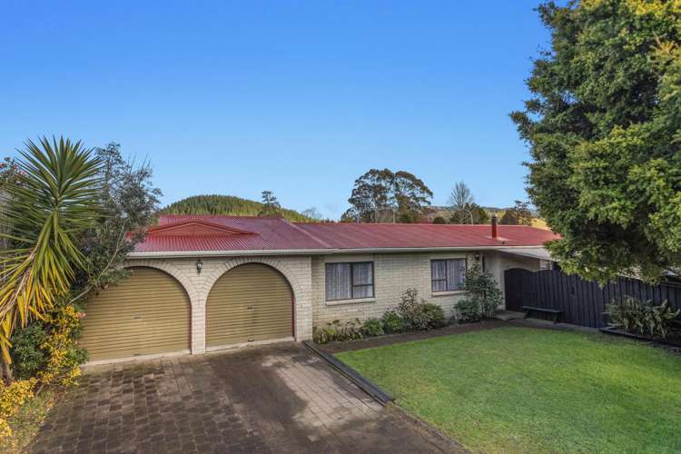 225 Valley Road_0