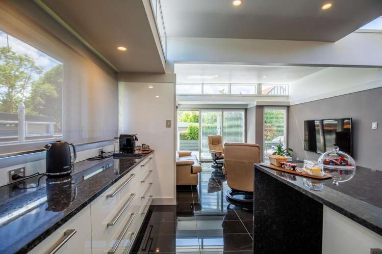 8C Brassey Road St Johns Hill_7