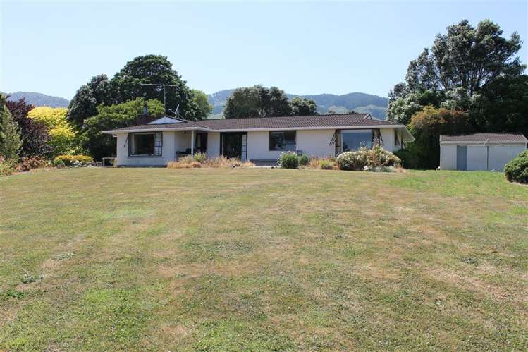 566 Rahui Road Otaki_1