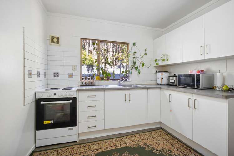 5/41 Woodward Road Mount Albert_3