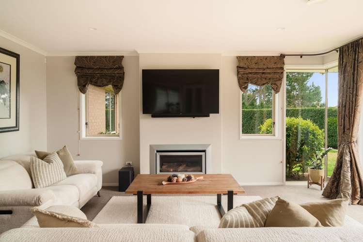 40 Kereru Place Pyes Pa_2