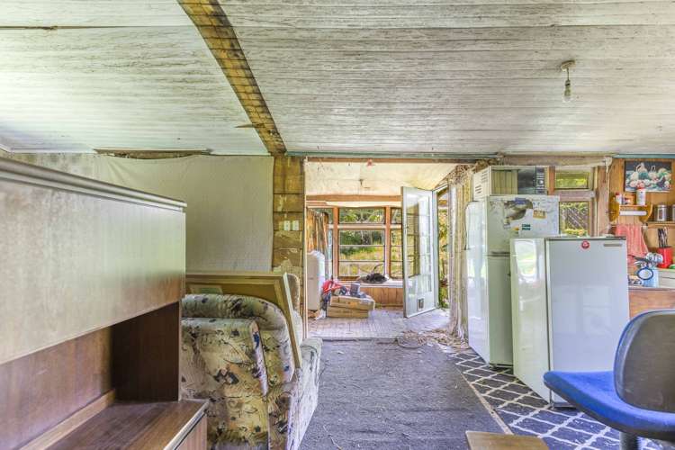 12 Ettrick Street Nightcaps_10