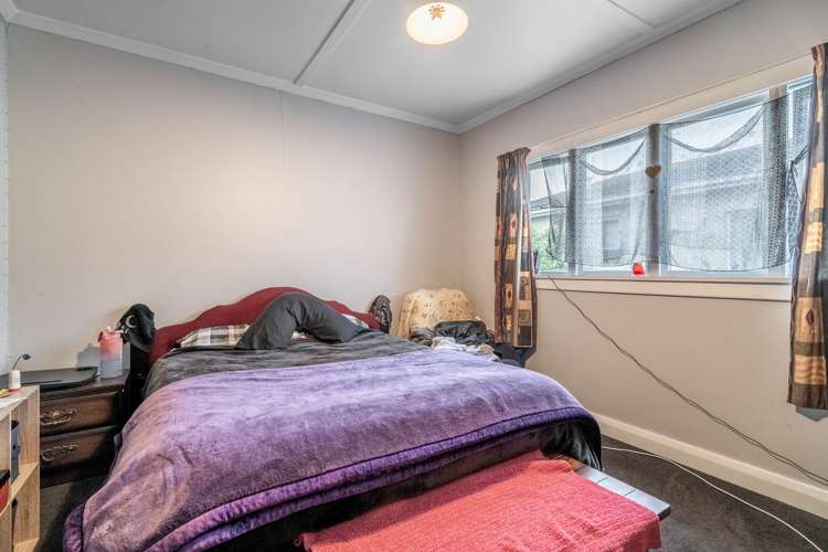 255 Pomona Street Strathern_9