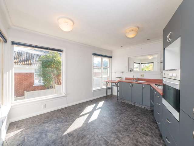 83 Easther Crescent Kew_4