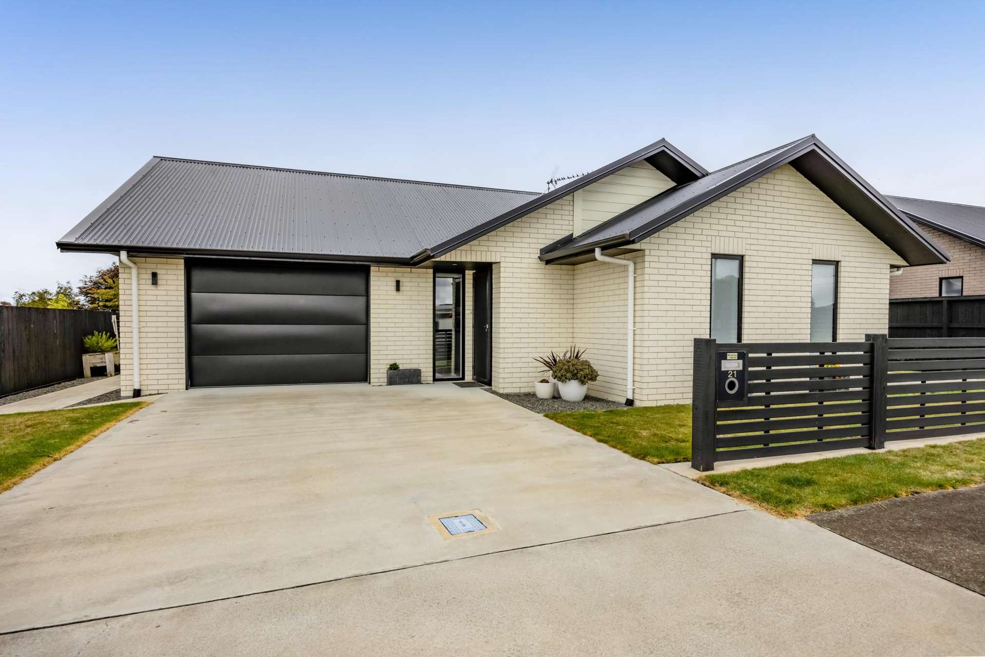 21 Erin Street Hawera_0