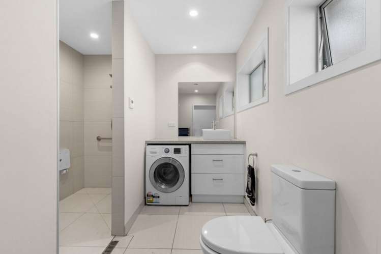 140 Charles Street Blenheim Central_10