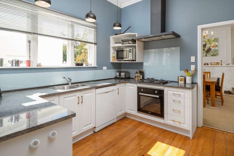 128 Maxwell Road Redwoodtown_5