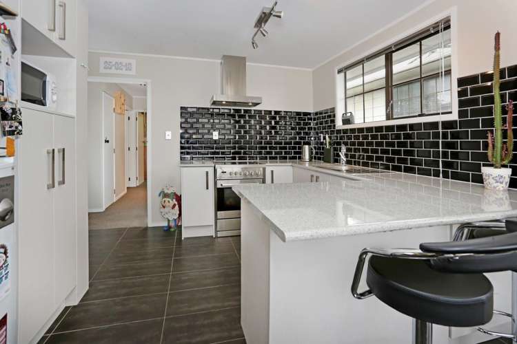 130 Hepburn Road Glendene_5