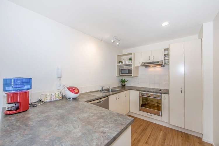 2/78 Fernhill Way Oteha_4