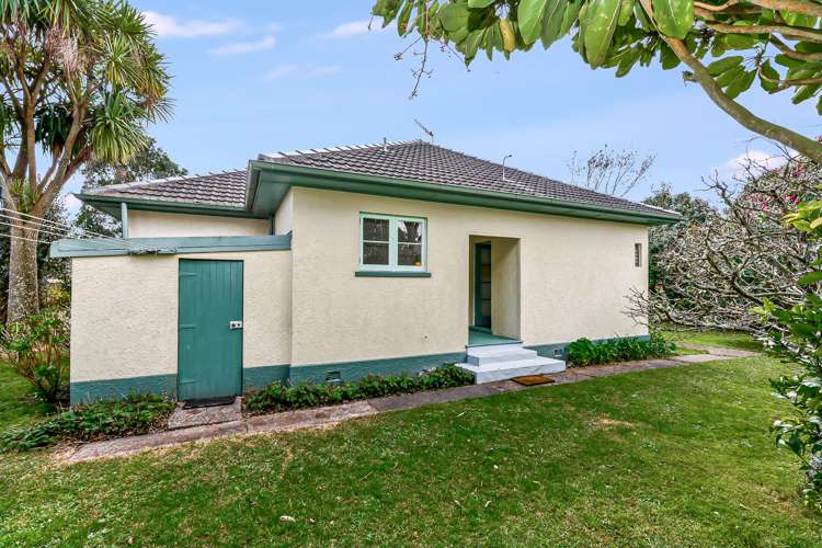 627 Grey Street Hamilton East_23