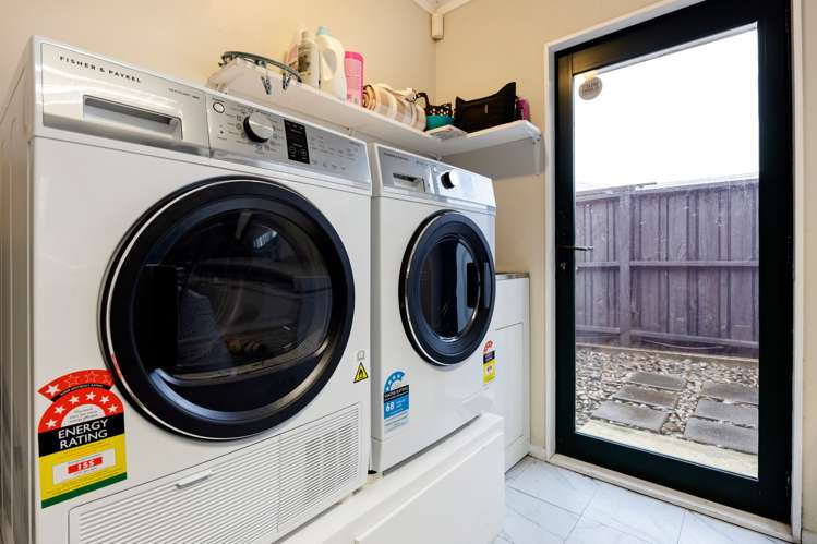 7 Drake Place Fairview Downs_14