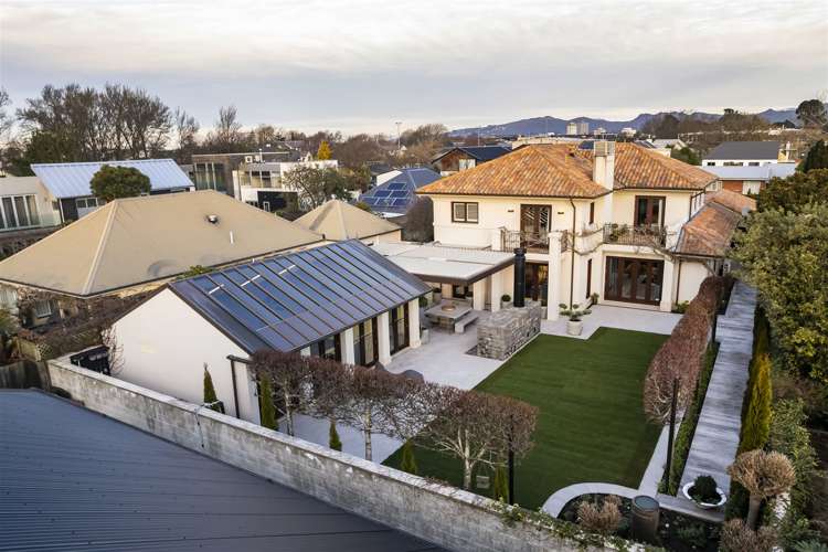 87 Merivale Lane Merivale_48