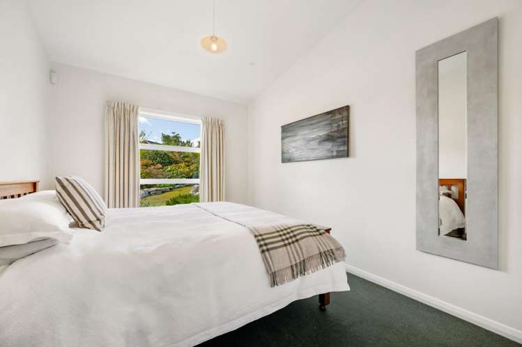 302 Beacon Point Road Wanaka_13