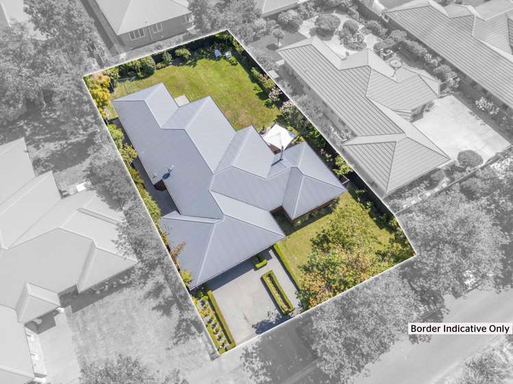 21 Riverwood Boulevard Redwood_24