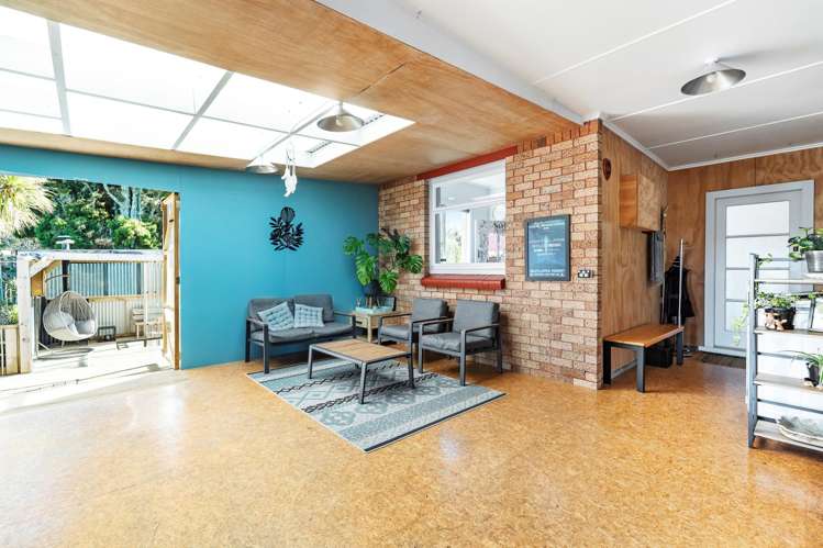 1606 South Road Oakura_5
