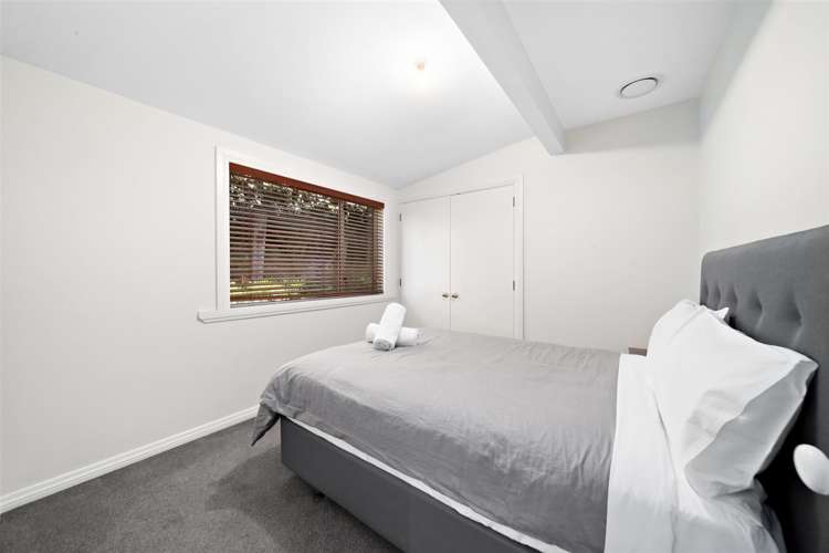 10 Von Place Fernhill/Sunshine Bay_11