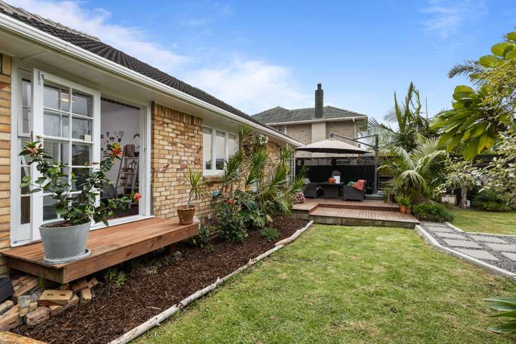 22 Kervil Avenue Te Atatu Peninsula_2