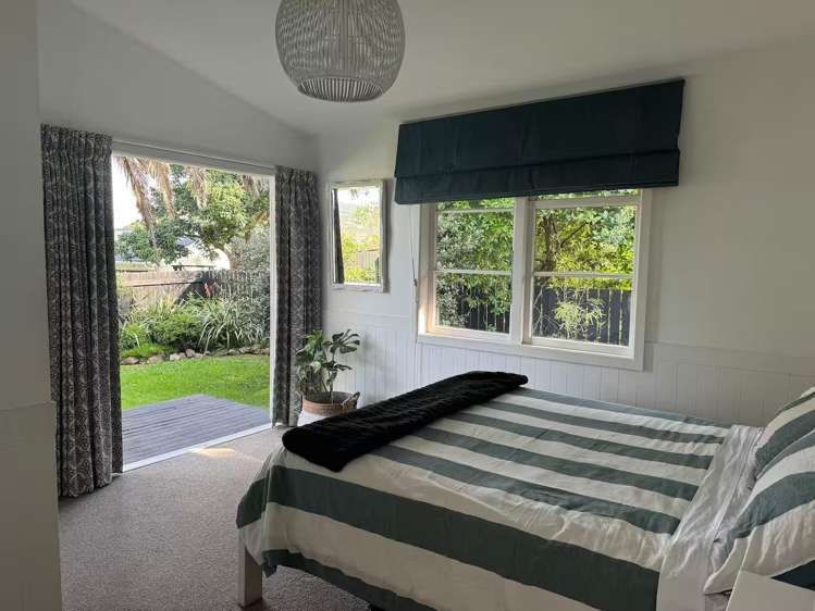 11 Putiki Road Ostend_8