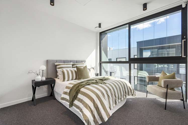 17/423-427 Beach Road Mairangi Bay_19