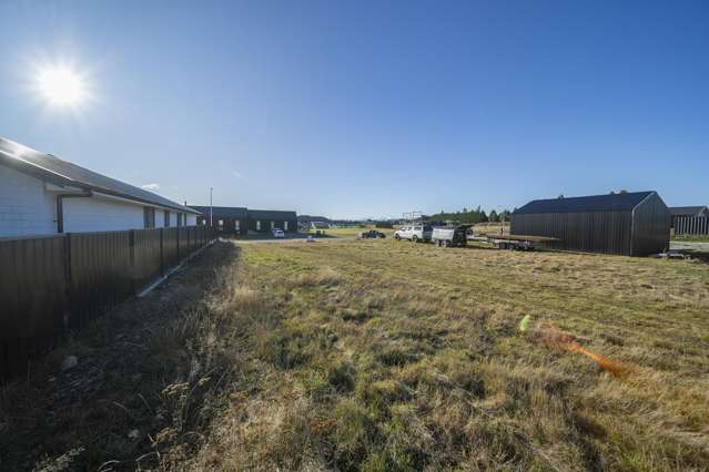 18 Ralph Moir Drive Te Anau_2