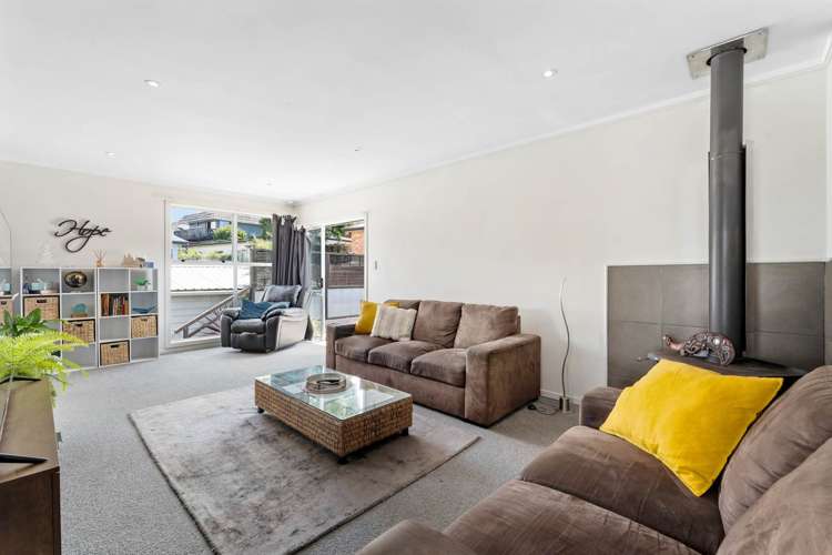 6 Kemp Road Massey_16